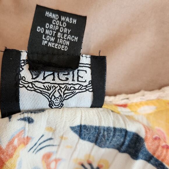 Angie Boho Floral Flutter Sleeve Smocked Faux Wrap Mini Dress Orange Medium - Picture 9 of 9